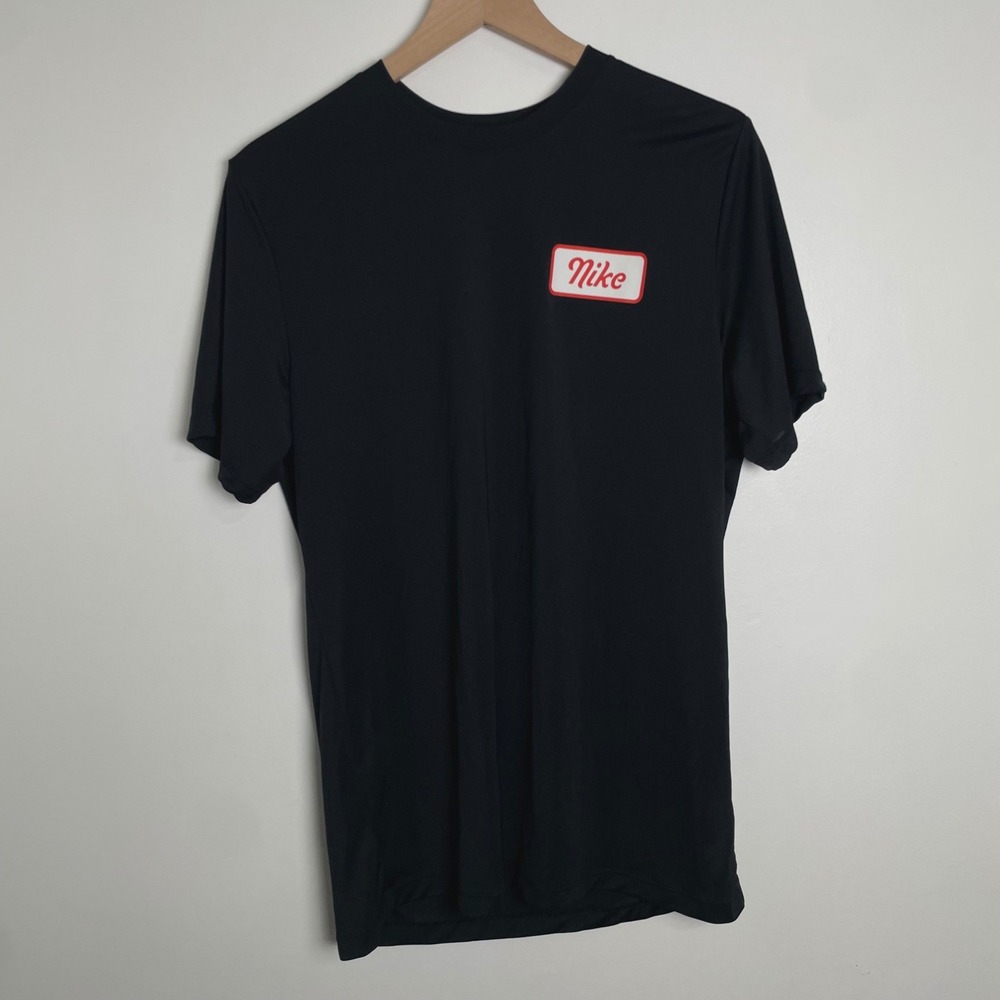 Nike Dri-FIT T Shirt Mens Large Black Body Shop Graphic Tee Athletic Streetwear